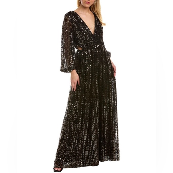 Never Worn! Halston Madelyn Gown size 4 - Picture 1 of 4